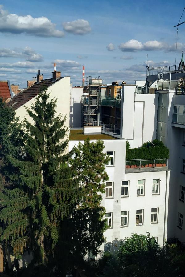 Apartamento Family-Friendly Flat With Balcony Viena Exterior foto